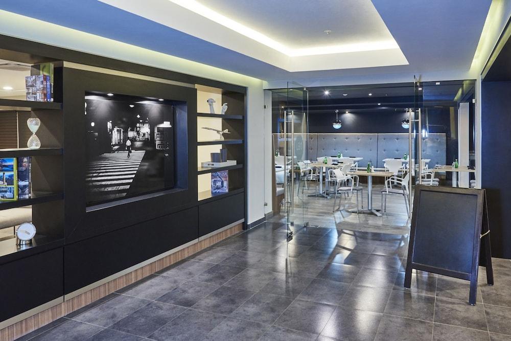 ซิตี้ เอ็กซ์เพรส สนามบินกวาดาลาฮารา Hotel Las Pintas ภายนอก รูปภาพ